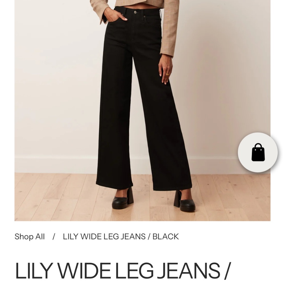 NWT Size 26 Black Yoga Jeans